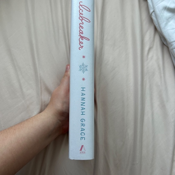 Collectors edition book Icebreaker - Picture 3 of 7